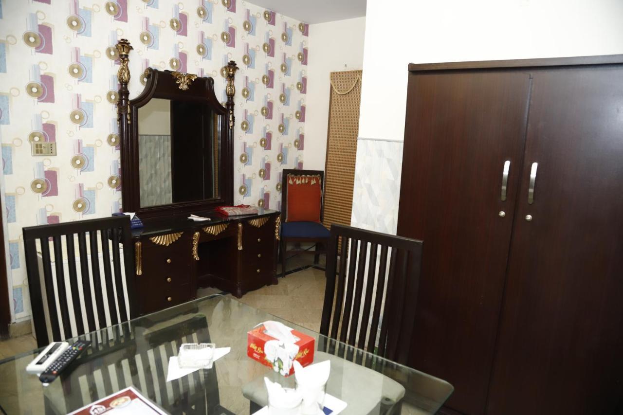 Hotel Sweet Inn Лахор Екстер'єр фото