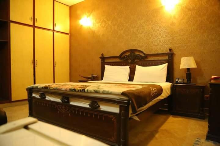 Hotel Sweet Inn Лахор Екстер'єр фото