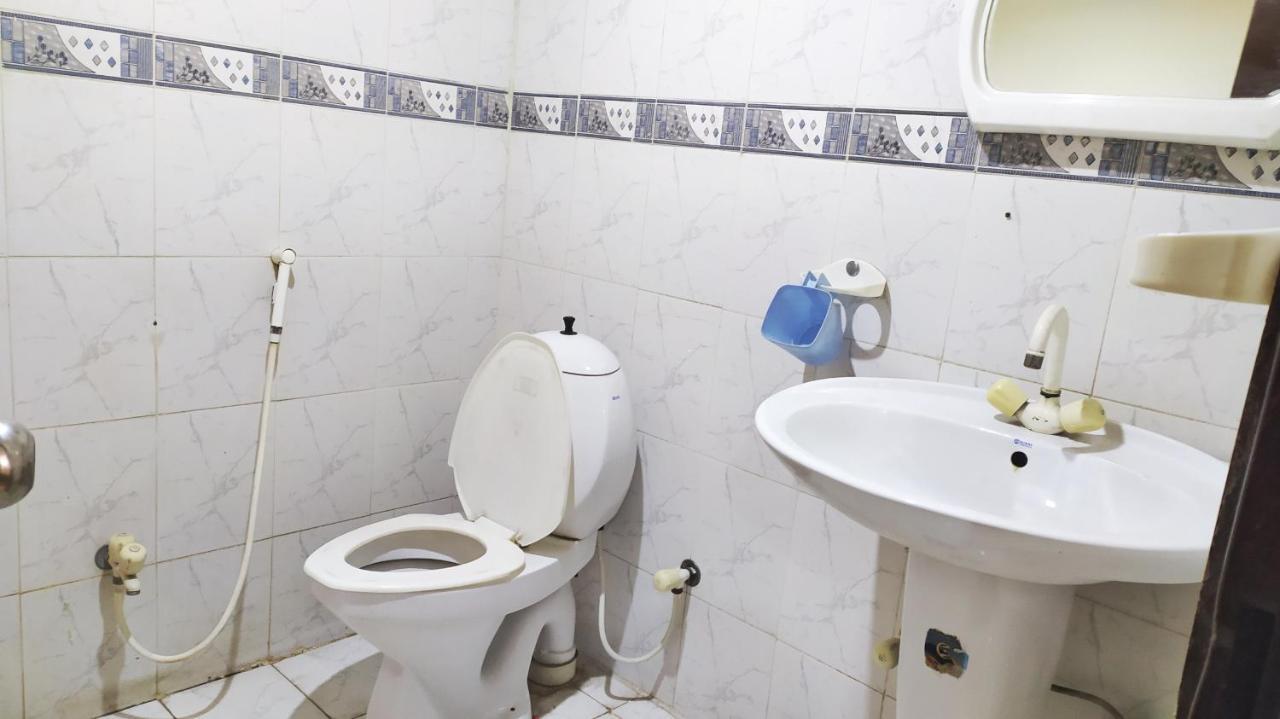 Hotel Sweet Inn Лахор Екстер'єр фото