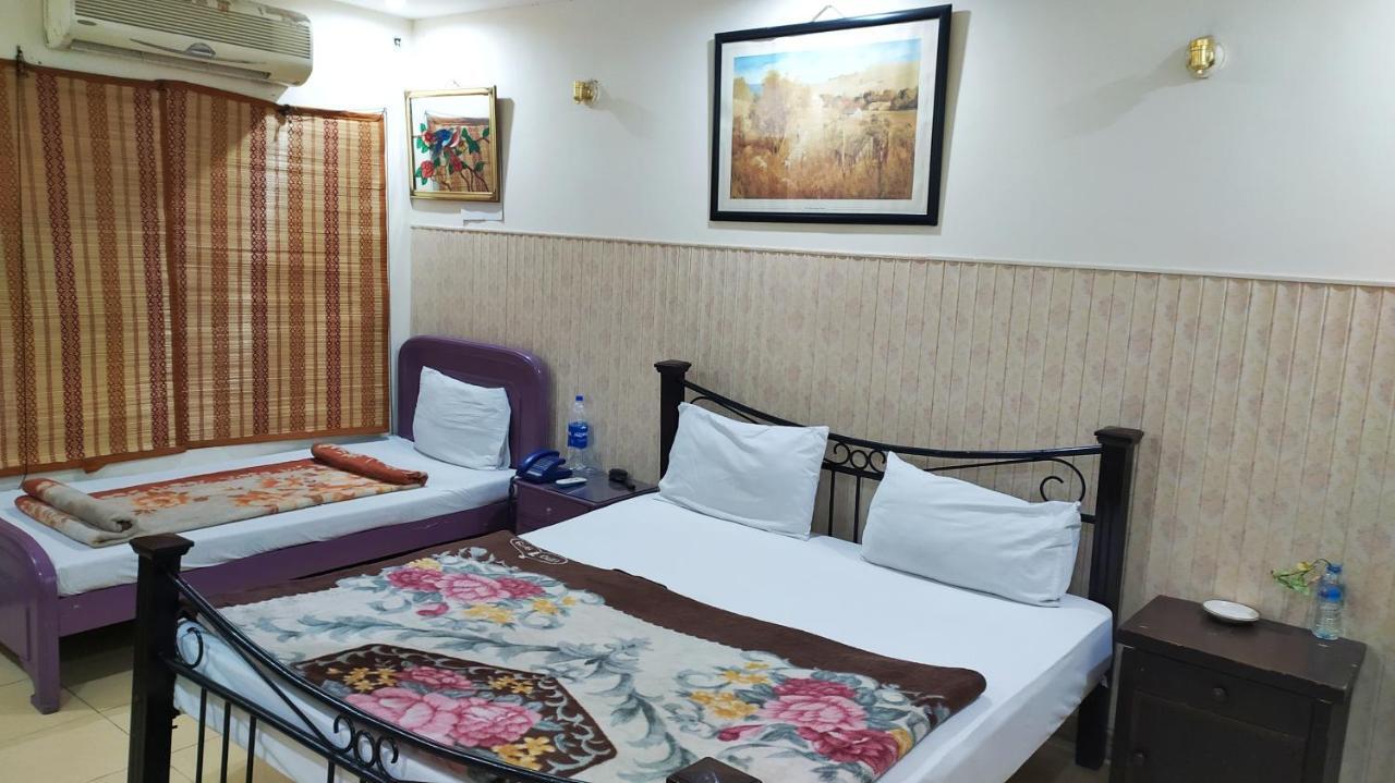 Hotel Sweet Inn Лахор Екстер'єр фото